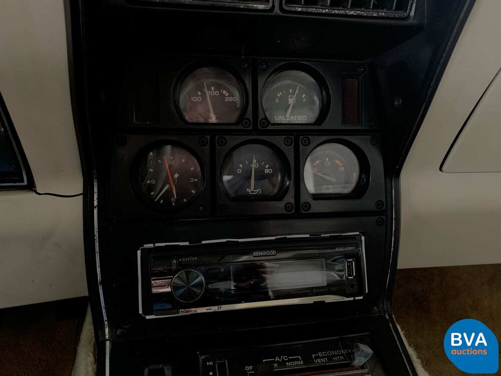 Chevrolet Corvette C3 Targa 25 Anniversary Edition 1978, G-772-LR