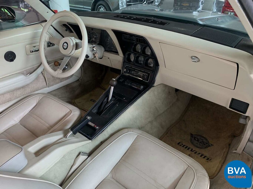 Chevrolet Corvette C3 Targa 25 Anniversary Edition 1978, G-772-LR