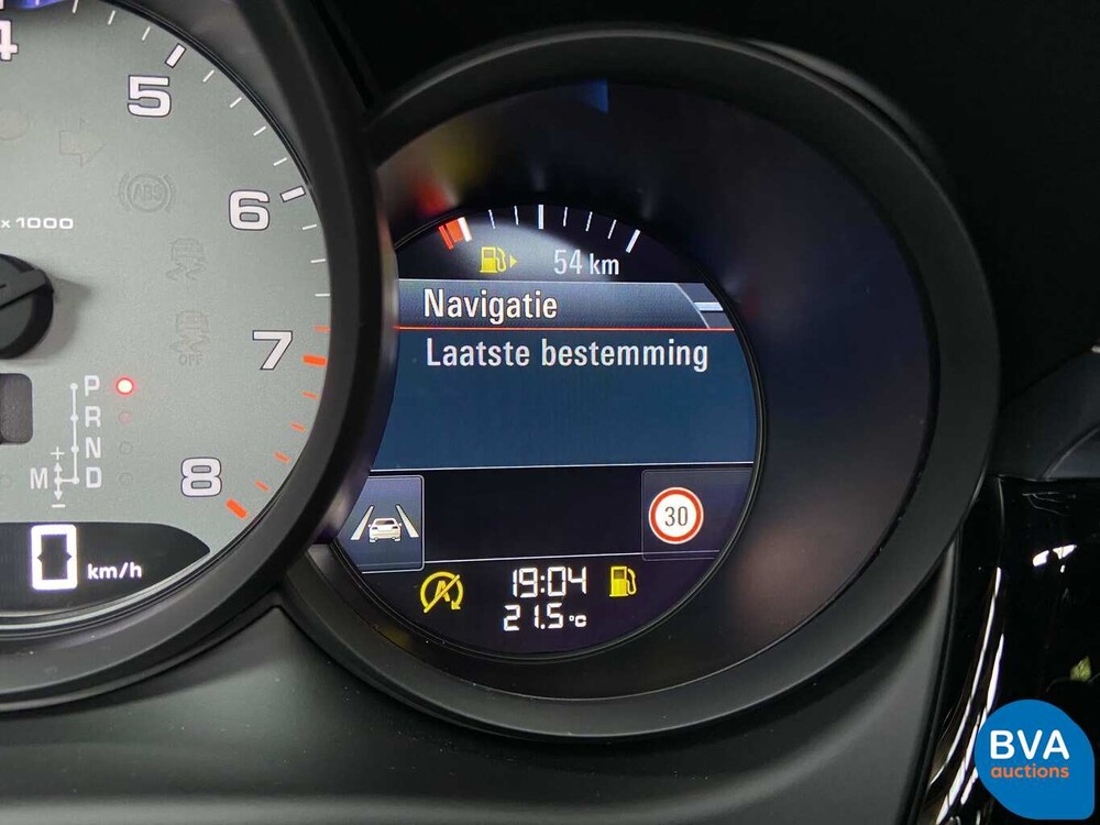 Porsche Macan 3.0 S 354hp V6 Petrol NW-Model -Warranty- 2020.