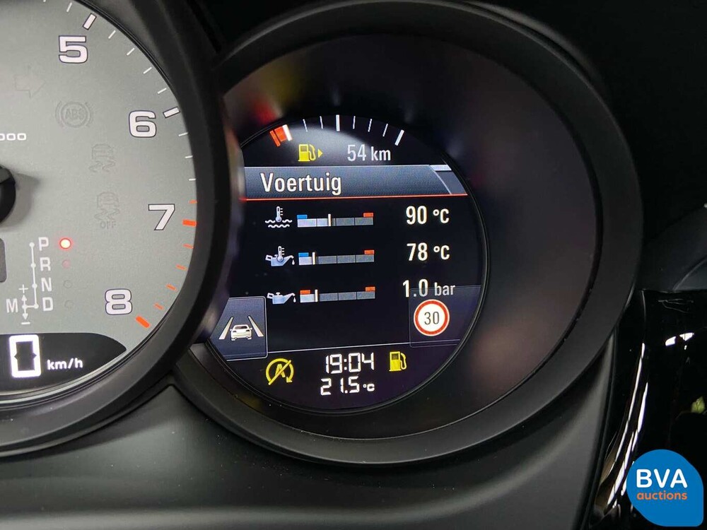 Porsche Macan 3.0 S 354hp V6 Petrol NW-Model -Warranty- 2020.