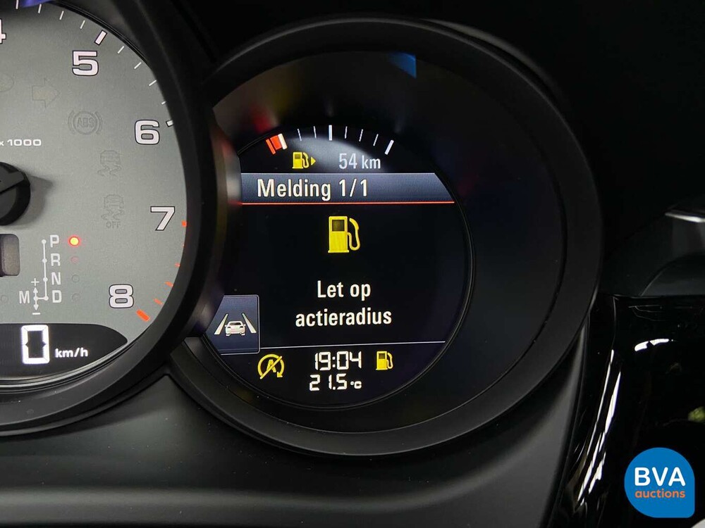 Porsche Macan 3.0 S 354hp V6 Petrol NW-Model -Warranty- 2020.