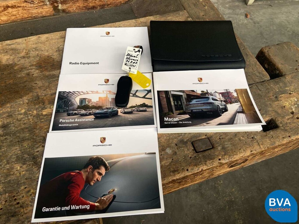 Porsche Macan 3.0 S 354hp V6 Petrol NW-Model -Warranty- 2020.