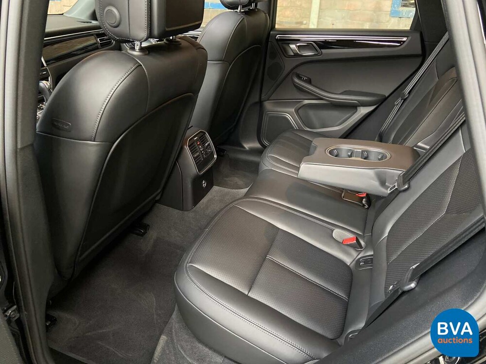 Porsche Macan 3.0 S 354hp V6 Petrol NW-Model -Warranty- 2020.