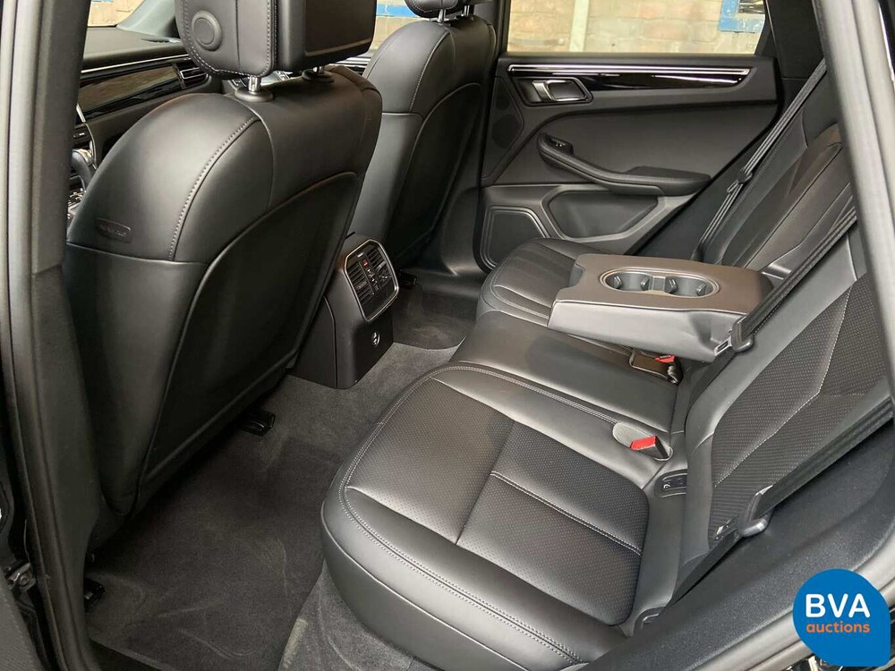 Porsche Macan 3.0 S 354hp V6 Petrol NW-Model -Warranty- 2020.