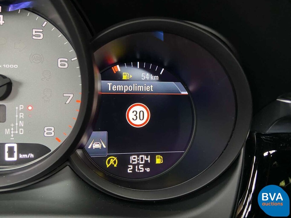 Porsche Macan 3.0 S 354hp V6 Petrol NW-Model -Warranty- 2020.