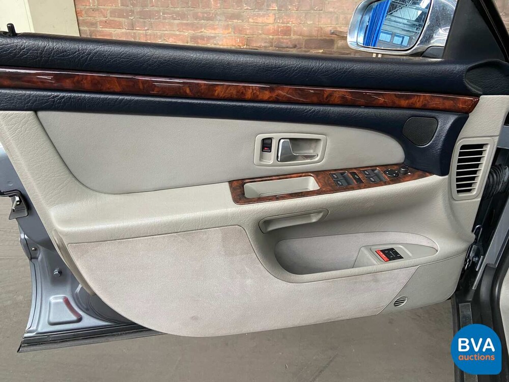 Audi S8 4.2 V8 Quattro Tiptronic5 1998, TJ-XV-11.