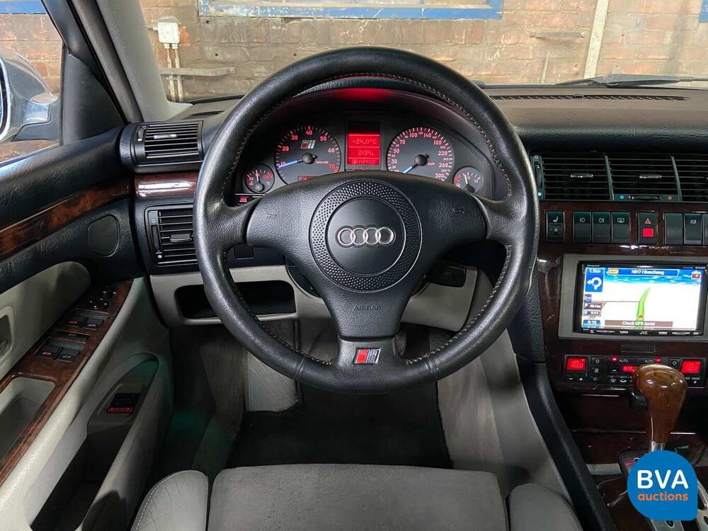 Audi S8 4.2 V8 Quattro Tiptronic5 1998, TJ-XV-11.