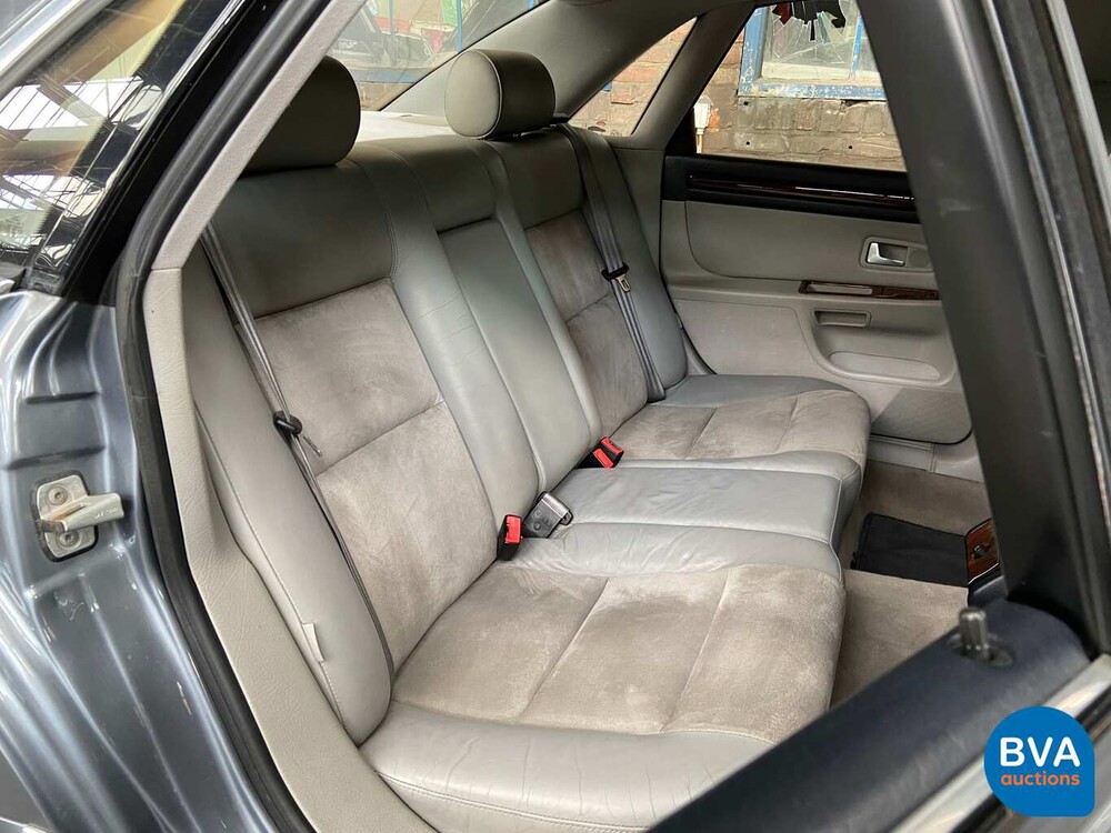 Audi S8 4.2 V8 Quattro Tiptronic5 1998, TJ-XV-11.