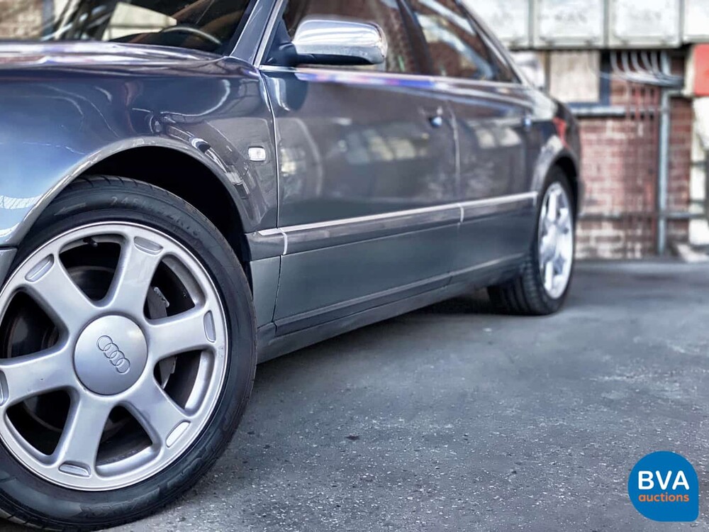 Audi S8 4.2 V8 Quattro Tiptronic5 1998, TJ-XV-11.