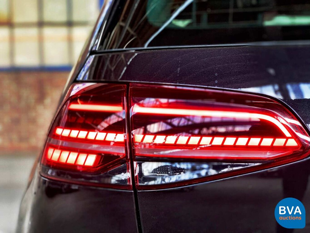 Volkswagen Golf R 2.0 TSI 4Motion 310 PS 2017, TB-186-B.