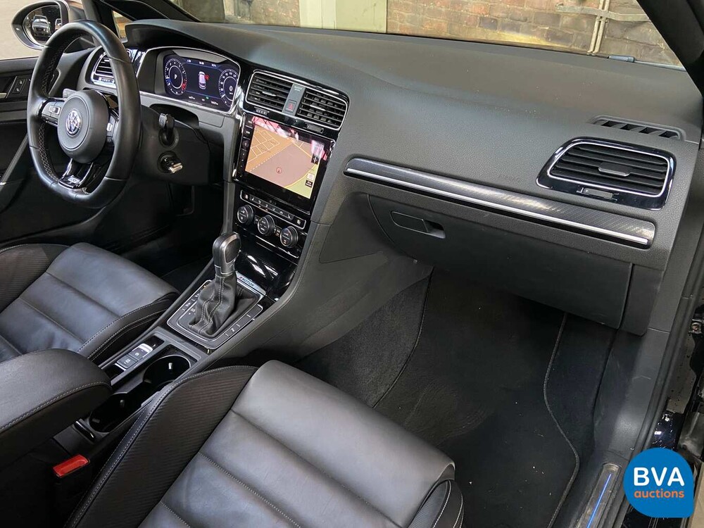 Volkswagen Golf R 2.0 TSI 4Motion 310 PS 2017, TB-186-B.