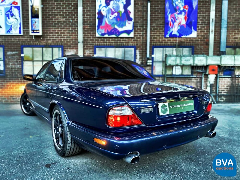 Jaguar XJR Arden 4.0 Aufgeladen 4.0 V8 363 PS 2000, 75-JF-SF.