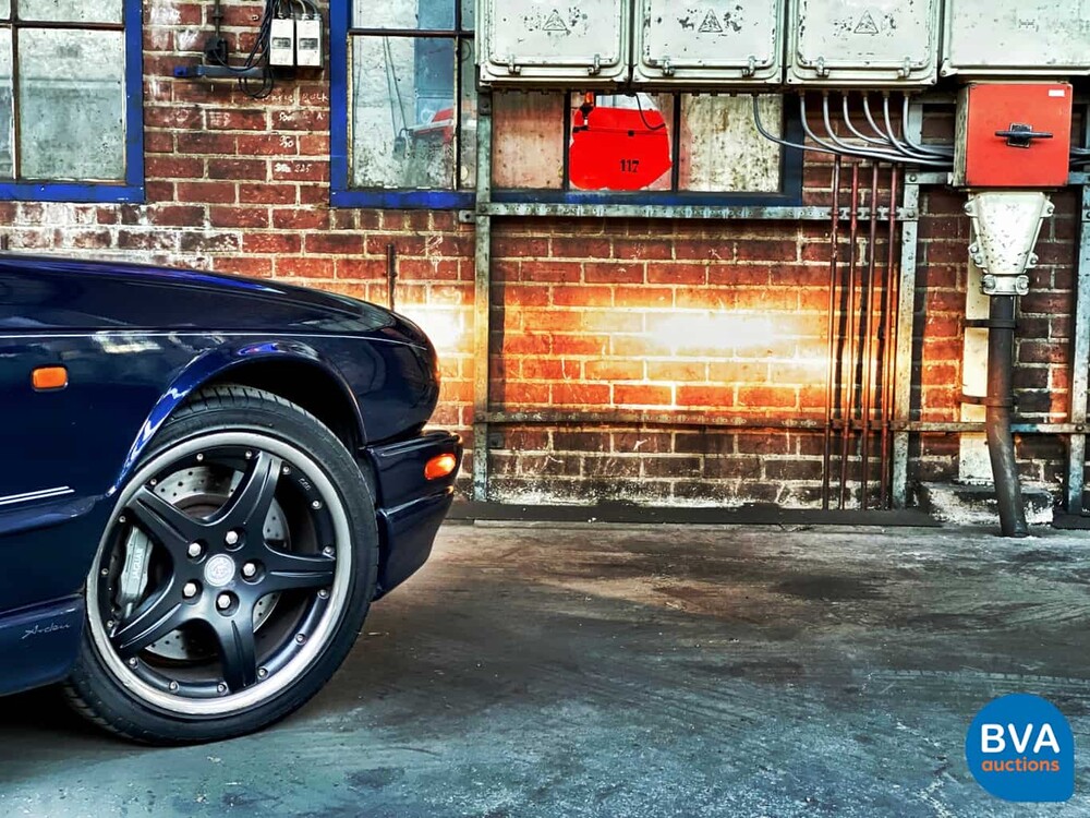 Jaguar XJR Arden 4.0 Aufgeladen 4.0 V8 363 PS 2000, 75-JF-SF.