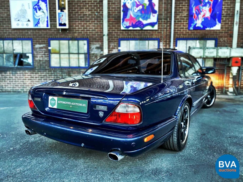 Jaguar XJR Arden 4.0 Aufgeladen 4.0 V8 363 PS 2000, 75-JF-SF.
