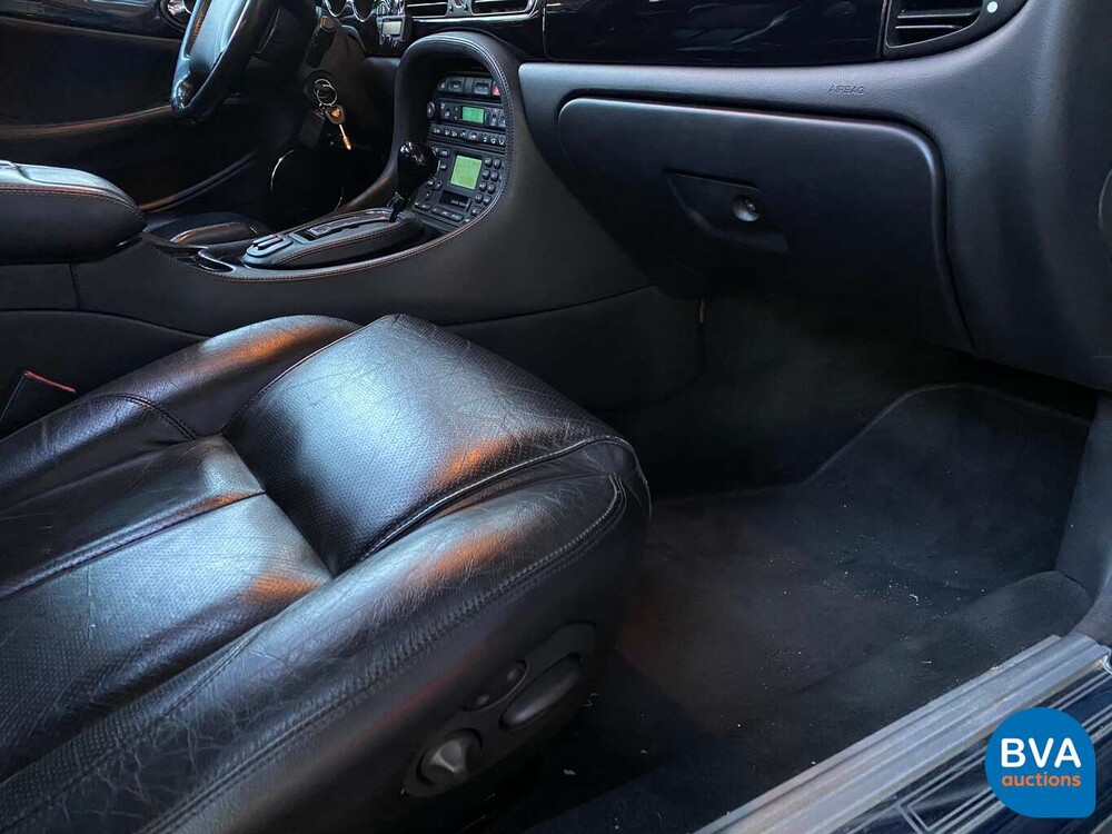 Jaguar XJR Arden 4.0 Aufgeladen 4.0 V8 363 PS 2000, 75-JF-SF.