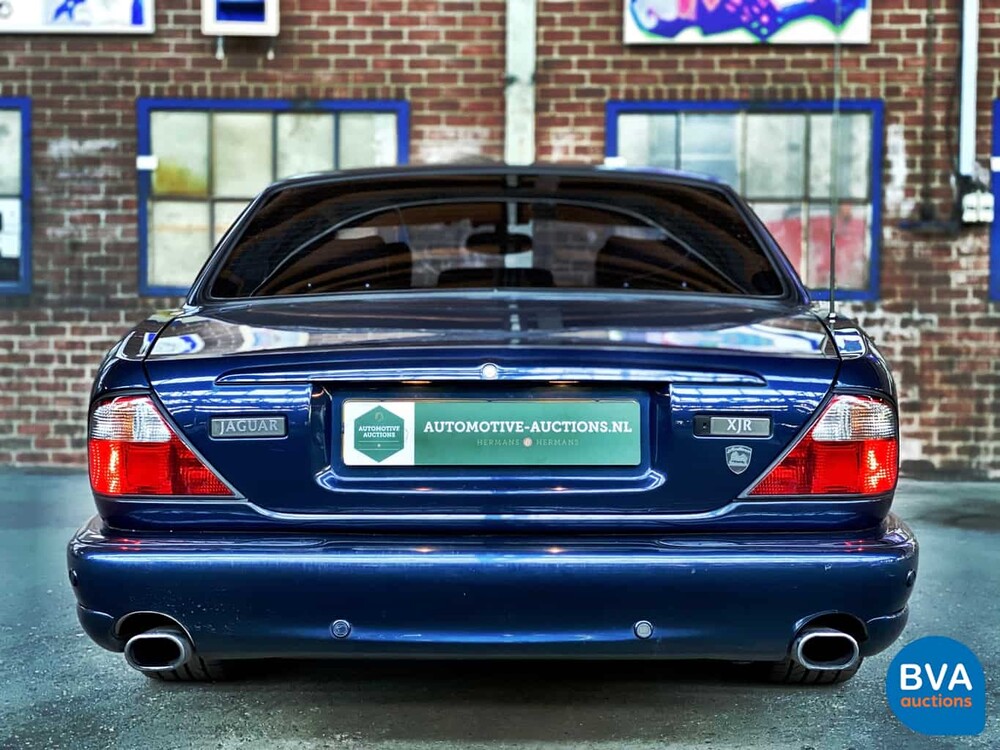 Jaguar XJR Arden 4.0 Aufgeladen 4.0 V8 363 PS 2000, 75-JF-SF.