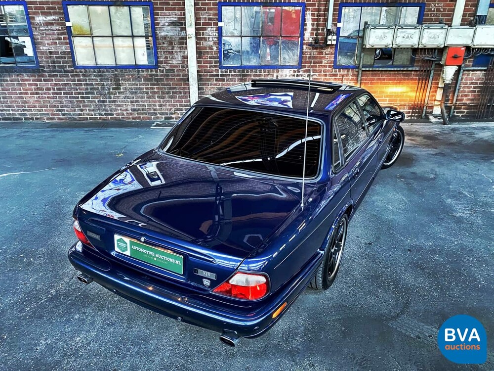 Jaguar XJR Arden 4.0 Aufgeladen 4.0 V8 363 PS 2000, 75-JF-SF.