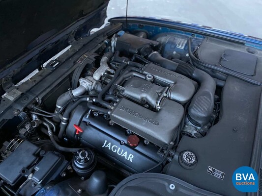 Jaguar XJR Arden 4.0 Supercharged 4.0 V8 363pk 2000, 75-JF-SF