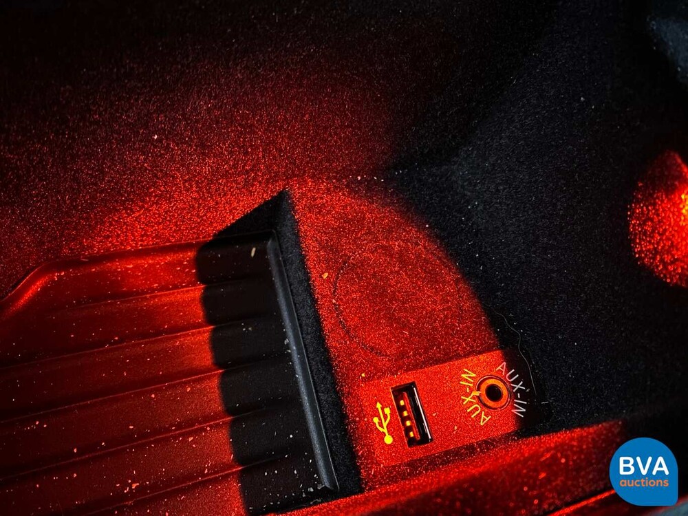 BMW 520i Sedan 184hp 2013, 1-SLH-73.