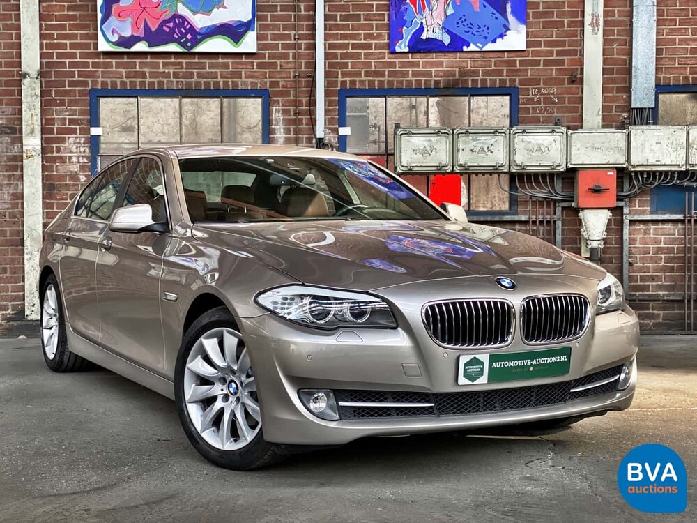 BMW 520i Sedan 184hp 2013, 1-SLH-73.