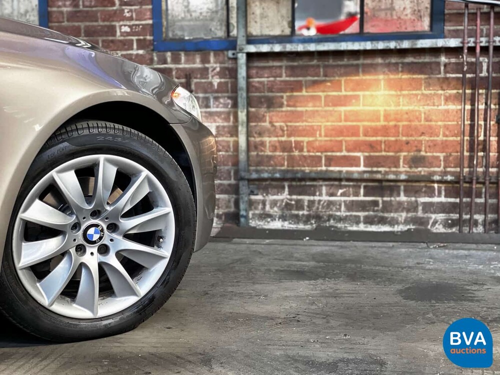 BMW 520i Sedan 184hp 2013, 1-SLH-73.