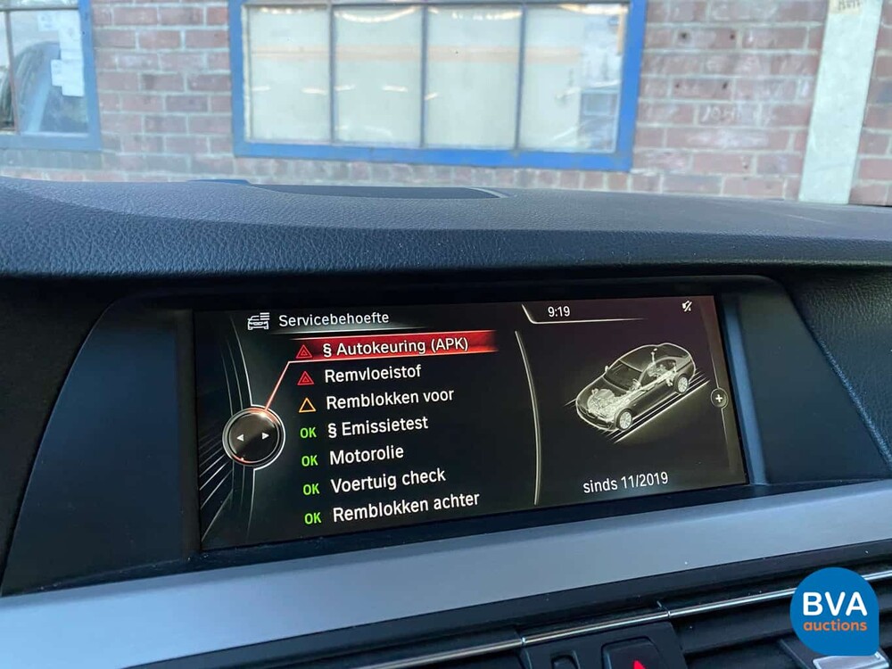 BMW 520i Sedan 184hp 2013, 1-SLH-73.