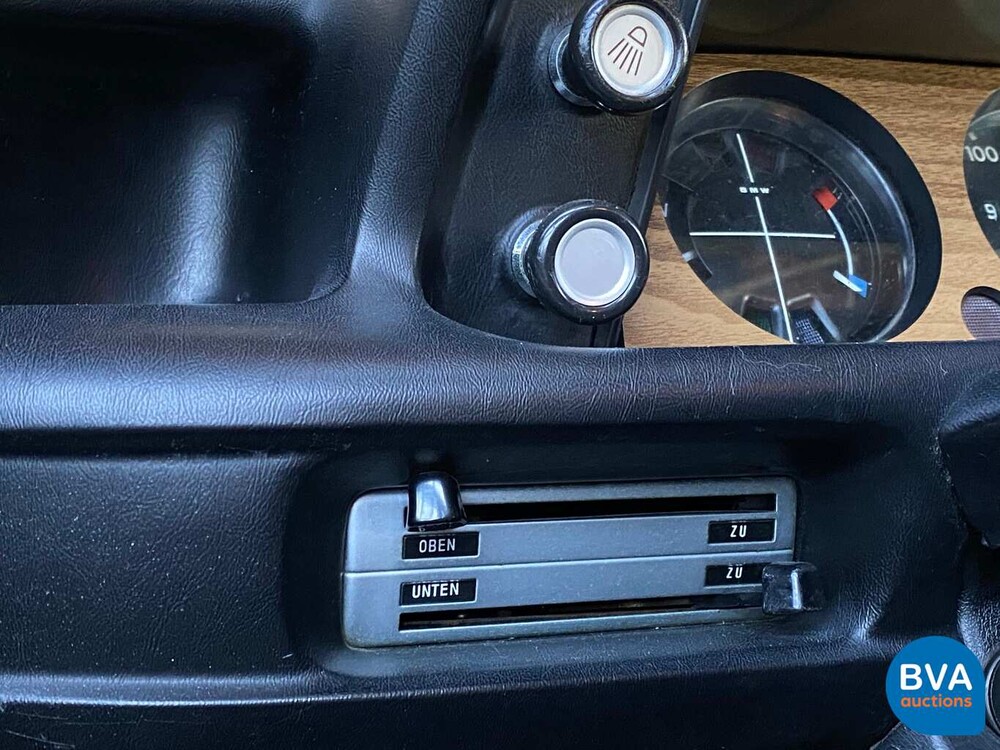 BMW 1802 Touring -Original NL- 1974, 97-AP-14.