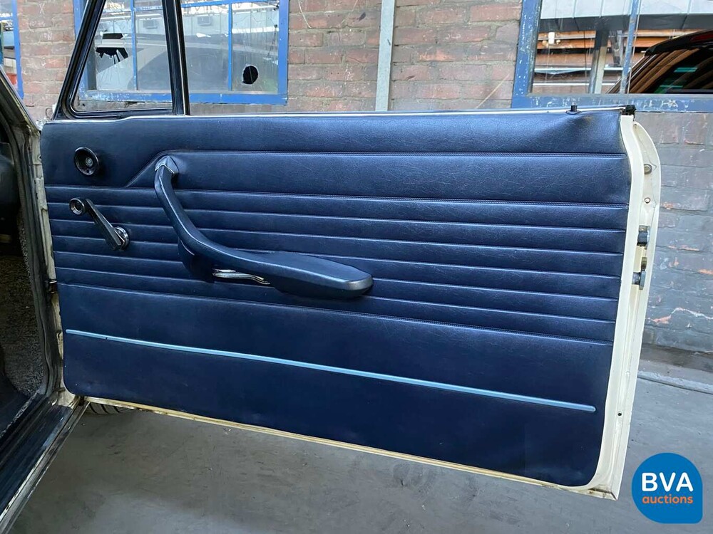 BMW 1802 Touring -Original NL- 1974, 97-AP-14.