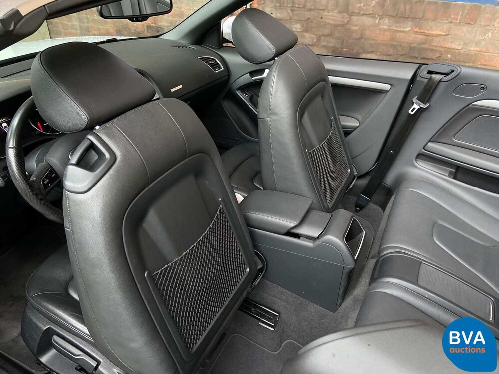 Audi A5 convertible 1.8 TFSI Softtop 160hp 2011, Dutch registration.