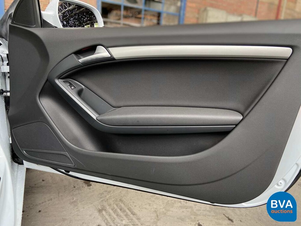 Audi A5 convertible 1.8 TFSI Softtop 160hp 2011, Dutch registration.