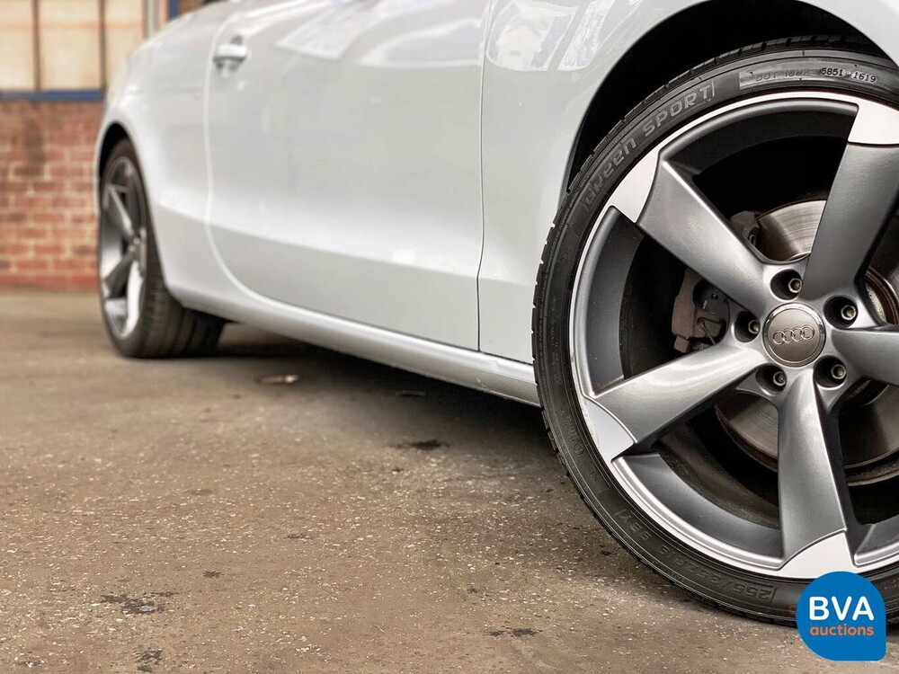 Audi A5 convertible 1.8 TFSI Softtop 160hp 2011, Dutch registration.