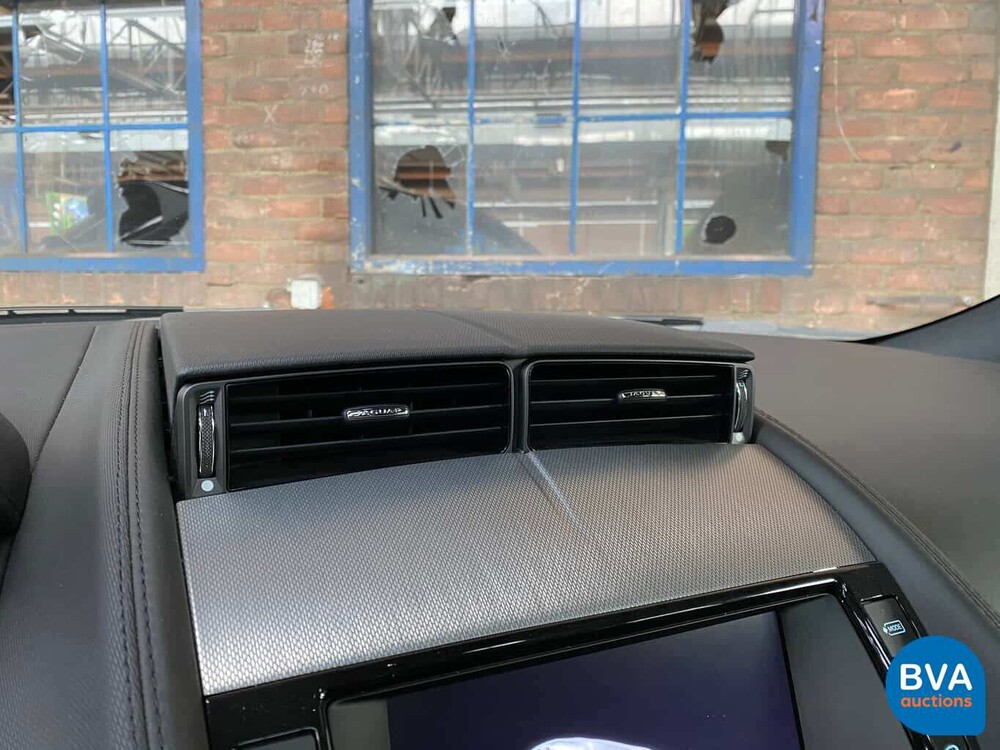 Jaguar F-Typ 3.0 V6 Coupé 340 PS 2017, PD-713-N.