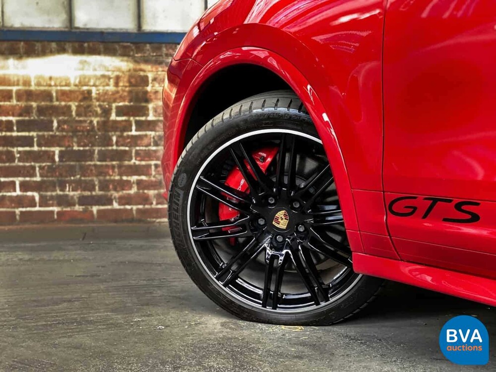 Porsche Cayenne GTS 3.6 V6 440 PS 2015.