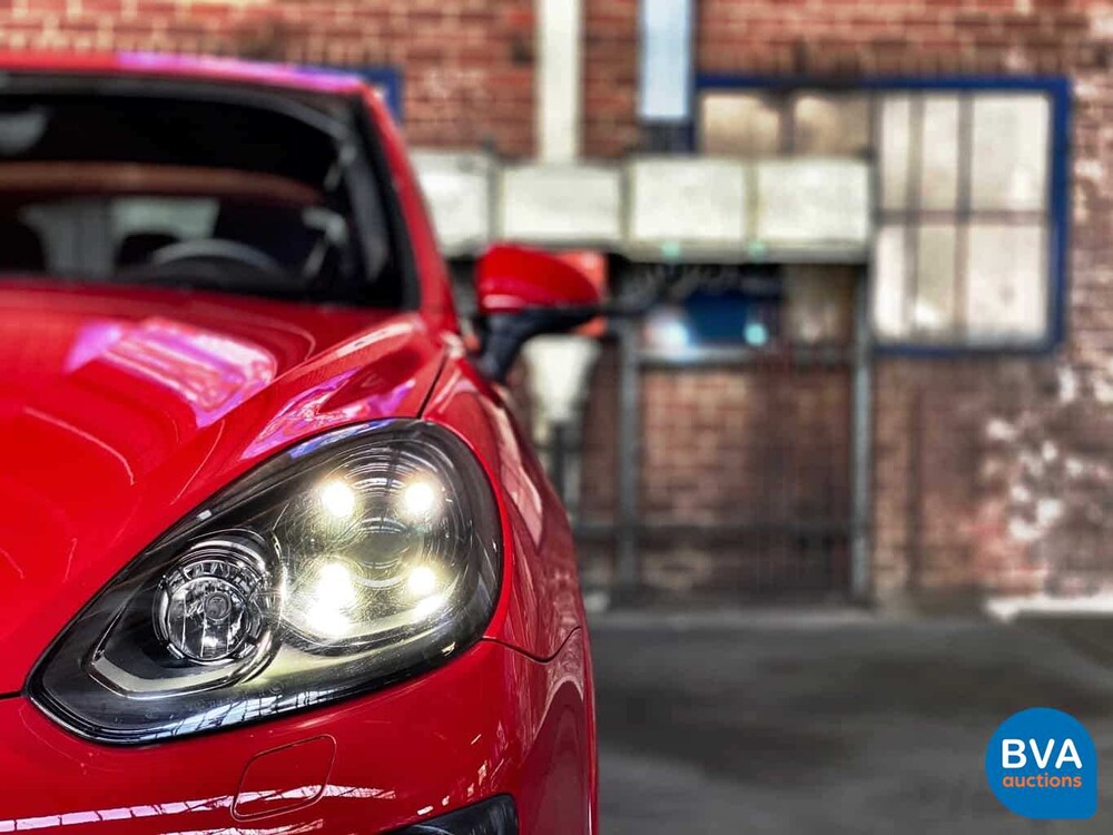 Porsche Cayenne GTS 3.6 V6 440 PS 2015.