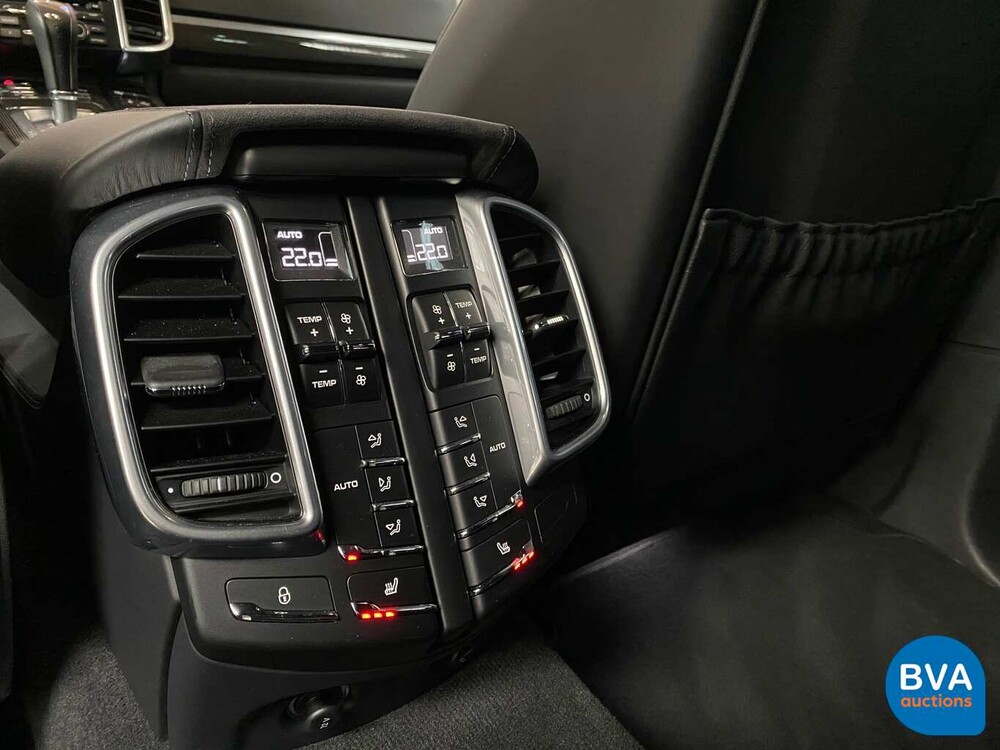 Porsche Cayenne GTS 3.6 V6 440 PS 2015.