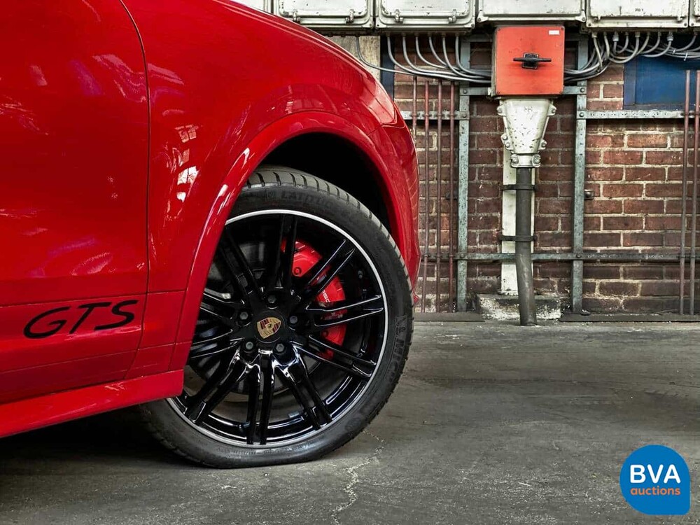 Porsche Cayenne GTS 3.6 V6 440 PS 2015.