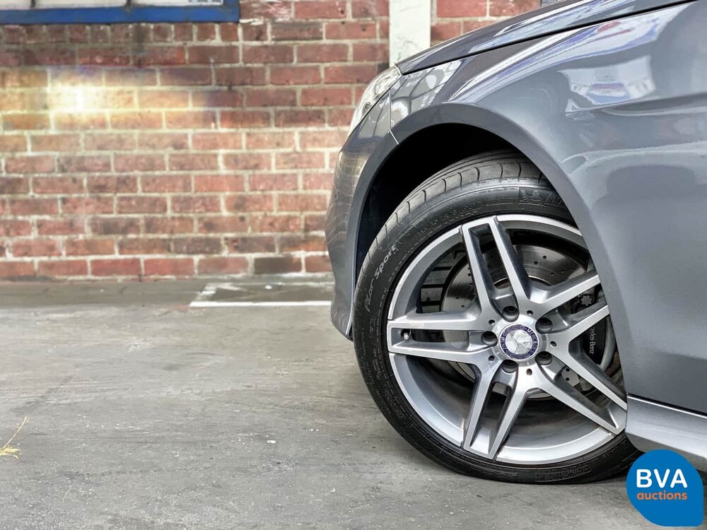 Mercedes-Benz E300 Bluetec Hybrid E-Klasse 2014, 8-XVD-94.