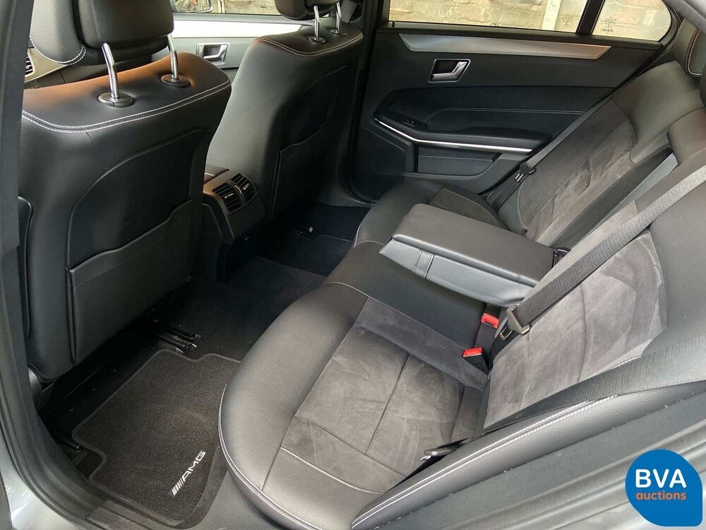 Mercedes-Benz E300 Bluetec Hybrid E-Klasse 2014, 8-XVD-94.