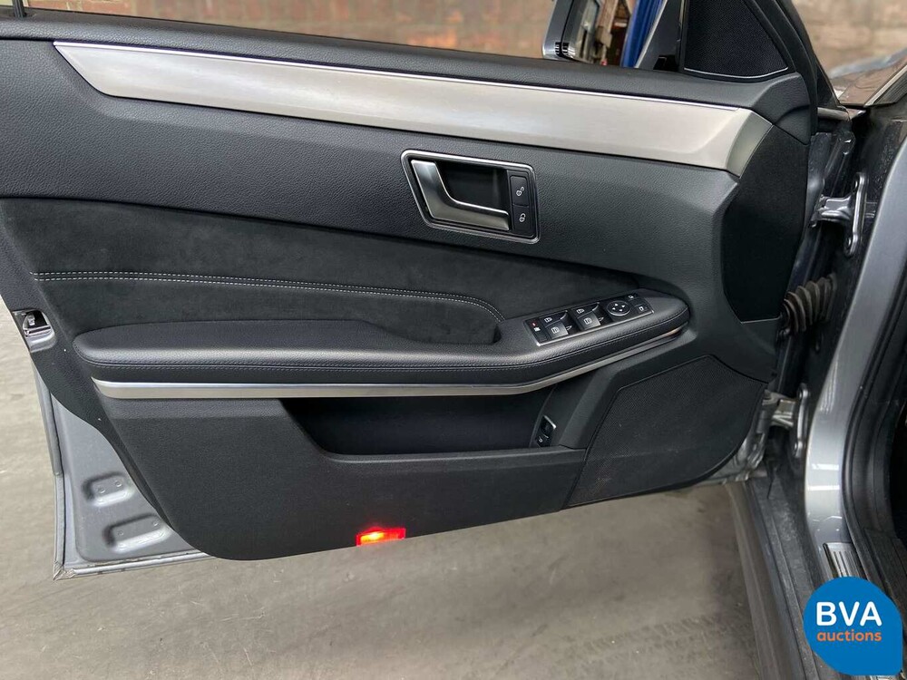 Mercedes-Benz E300 Bluetec Hybrid E-Klasse 2014, 8-XVD-94.