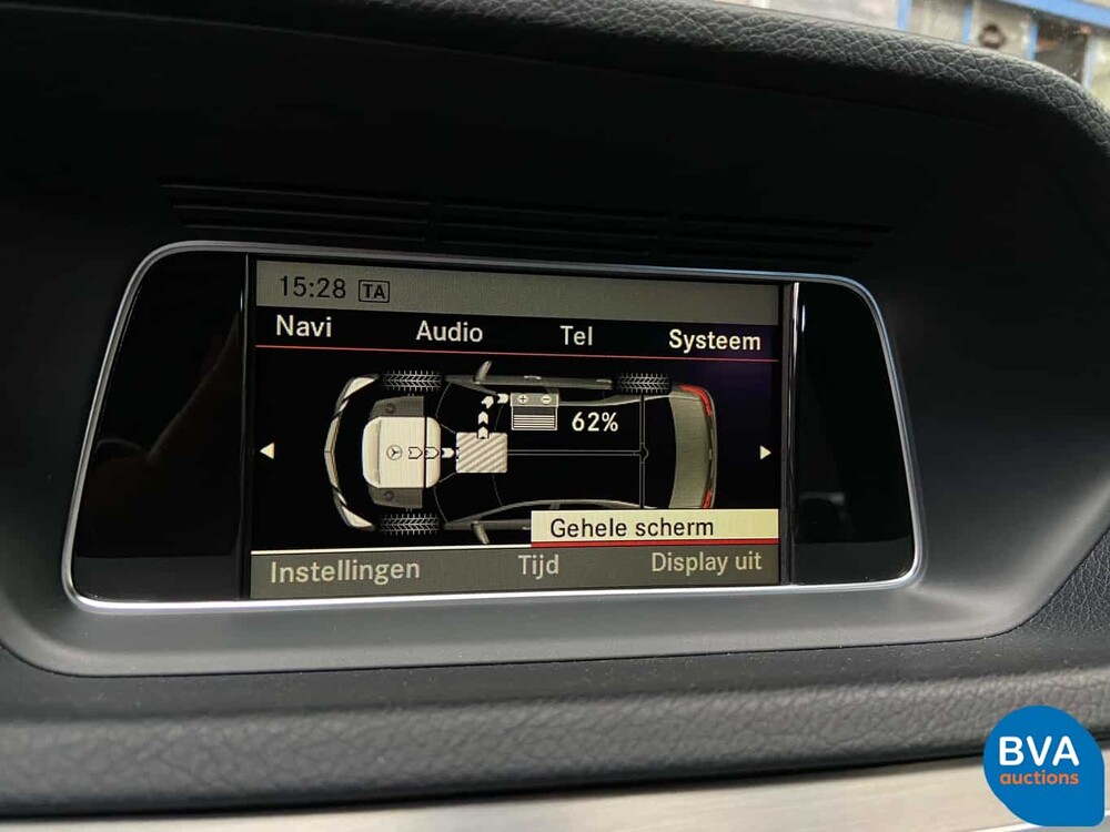 Mercedes-Benz E300 Bluetec Hybrid E-Klasse 2014, 8-XVD-94.