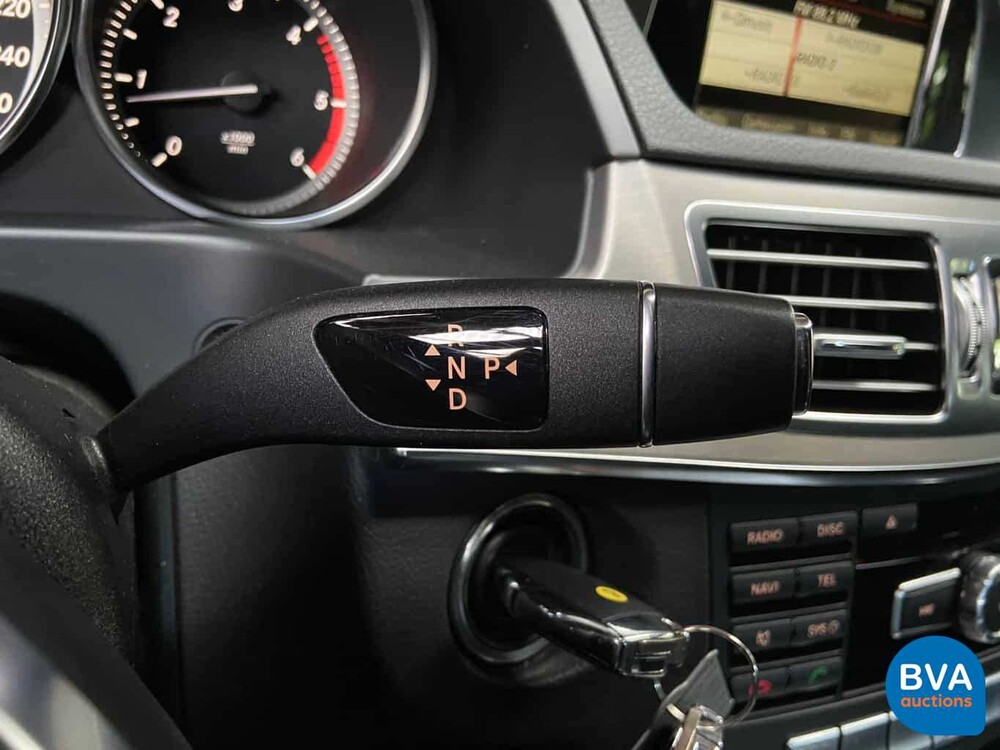 Mercedes-Benz E300 Bluetec Hybrid E-Klasse 2014, 8-XVD-94.