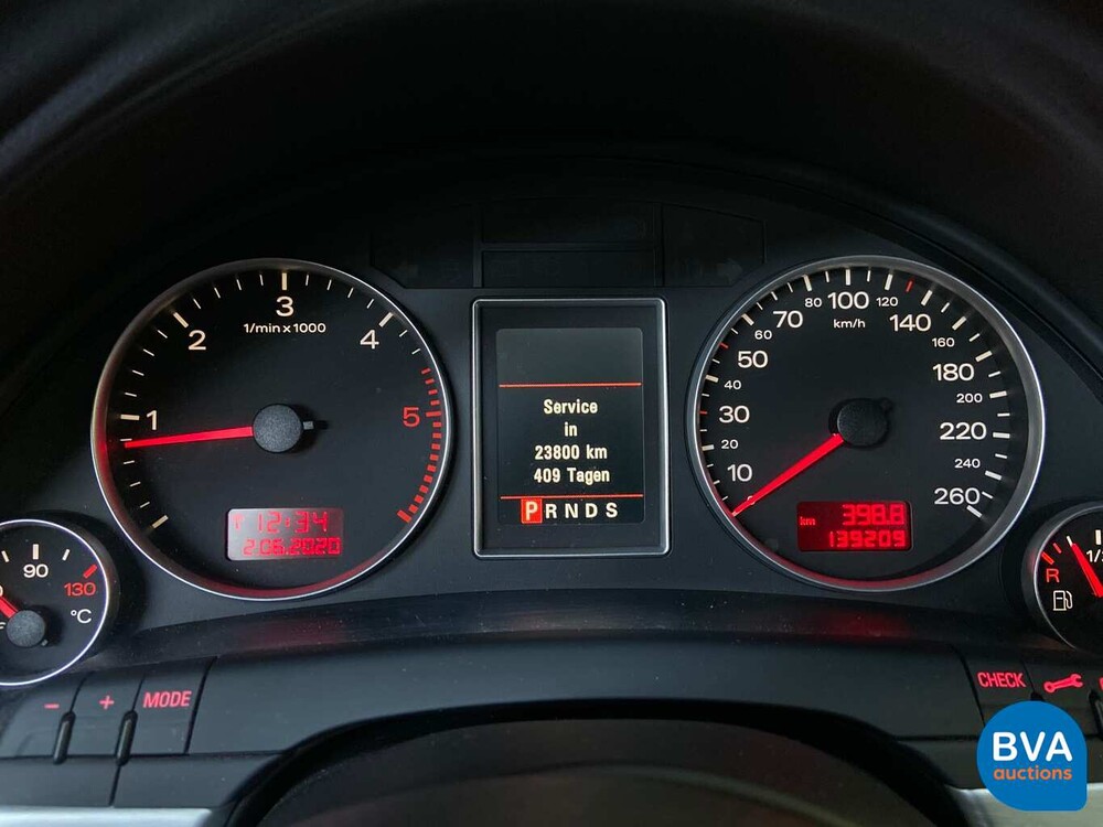 Audi A4 Avant 3.0 TDI Quattro S-Line Automatik 233 PS 2007.