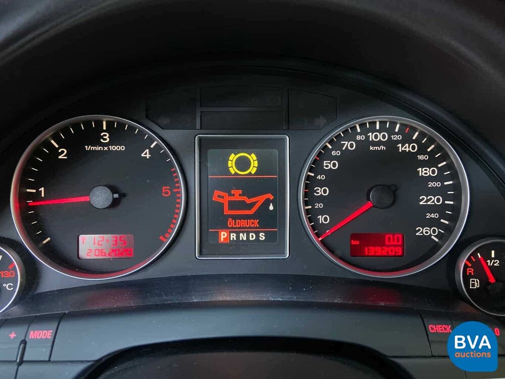 Audi A4 Avant 3.0 TDI Quattro S-Line Automatik 233 PS 2007.