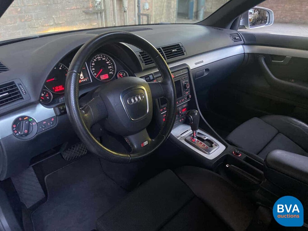 Audi A4 Avant 3.0 TDI Quattro S-Line Automatik 233 PS 2007.