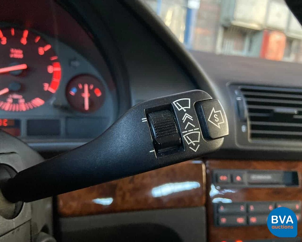 BMW 540i E39 4.4 V8 286 PS -Manual- 1999, 75-XV-DJ.