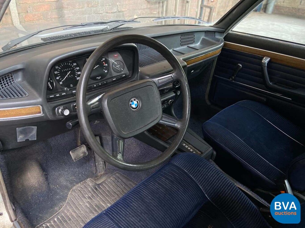 BMW 528 E12 2.8 5-Series 1977, 88-NT-49.
