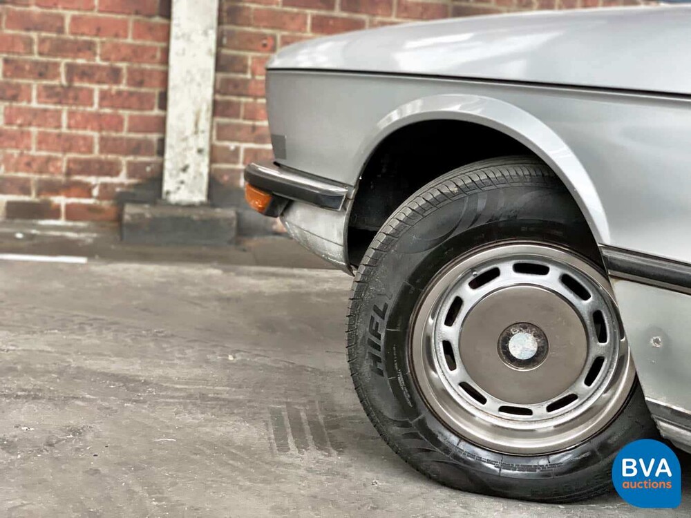 BMW 528 E12 2.8 5-Series 1977, 88-NT-49.