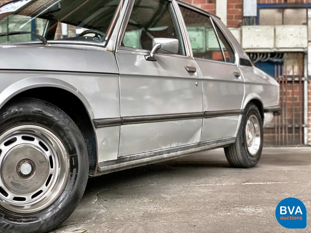 BMW 528 E12 2.8 5-Series 1977, 88-NT-49.