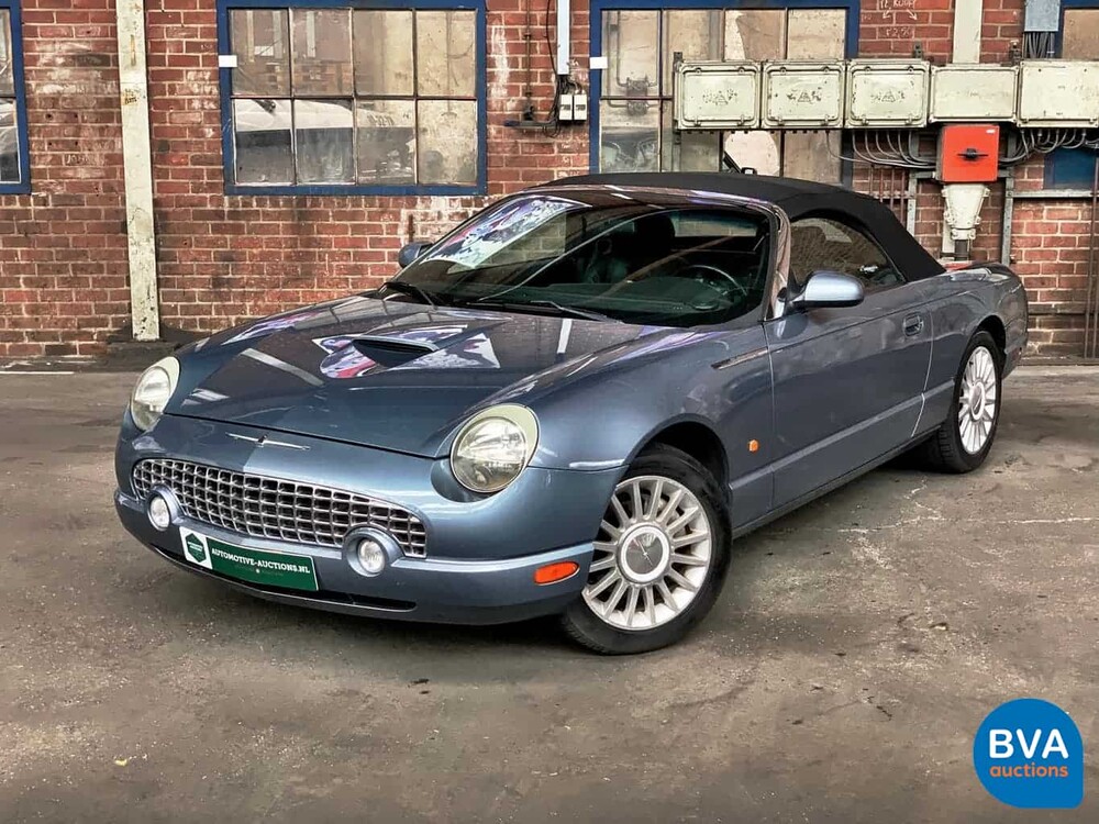 Ford Thunderbird 50th Anniversary 3.9 V8 256hp 2004, 9-XHN-66.