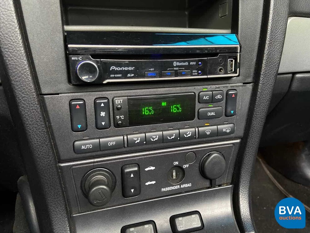 50. Jahrestag von Ford Thunderbird 3.9 V8 256 PS 2004, 9-XHN-66.